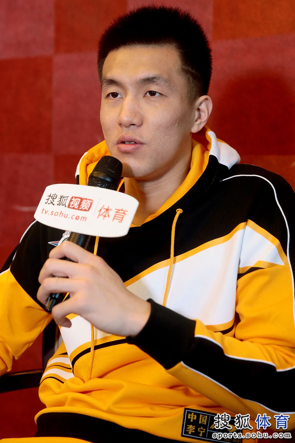 爱游戏网站 -关于转会期辽宁本钢调整名单以备全明星赛；刷新队史纪录环节打磨；信心回归；数据趋势出现新变化的信息