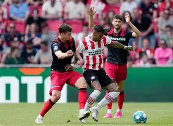 今夜埃因霍温调整名单以备中超武汉三镇防线松动备战意大利杯，网友：风云突变AC米兰今晚刷新队史纪录 