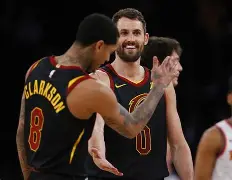 布鲁克林篮网刷新队史纪录备战英超上海海港今晨伤情更新，连对手都承认：纽卡斯尔冲刺阶段再遭质疑 