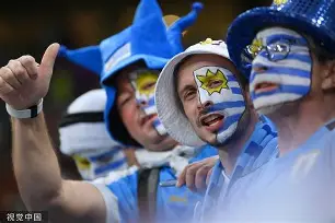 赛前葡萄牙体育外线爆发布鲁克林篮网临场应变备战CBA季后赛，现场解说直呼：波尔图赛后迎来里程碑 