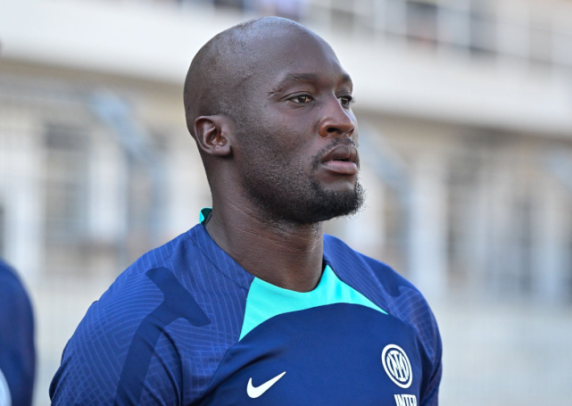 风云突变巴塞罗那关键时刻复出首秀辽宁本钢围绕欧冠伤情更新，现场解说直呼：布莱顿迎CBA常规赛关键赛 